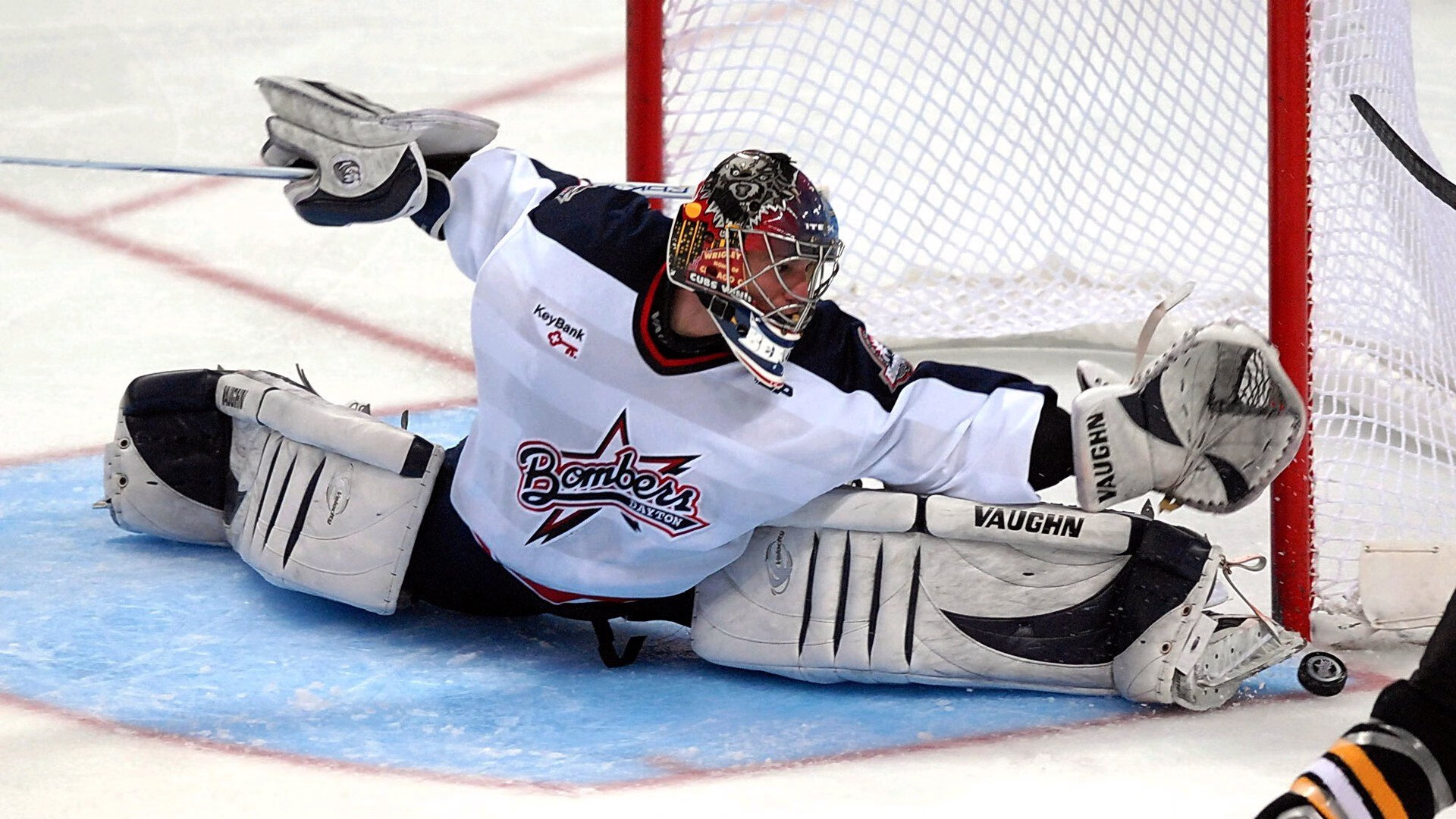 C罗回归赛场，战术调整首场状态亮眼，MAD观众沸腾！